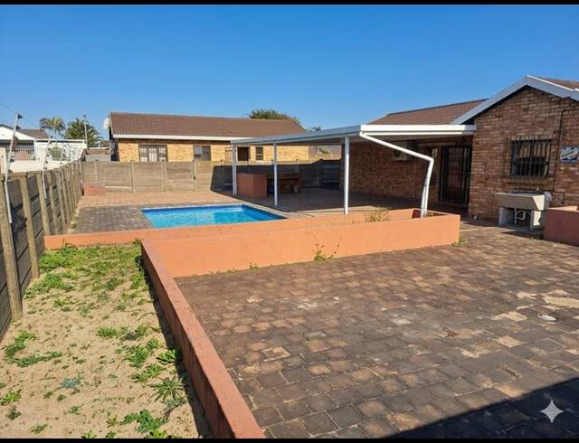 4 BEDROOM HOUSE FOR SALE IN BIRDSWOOD